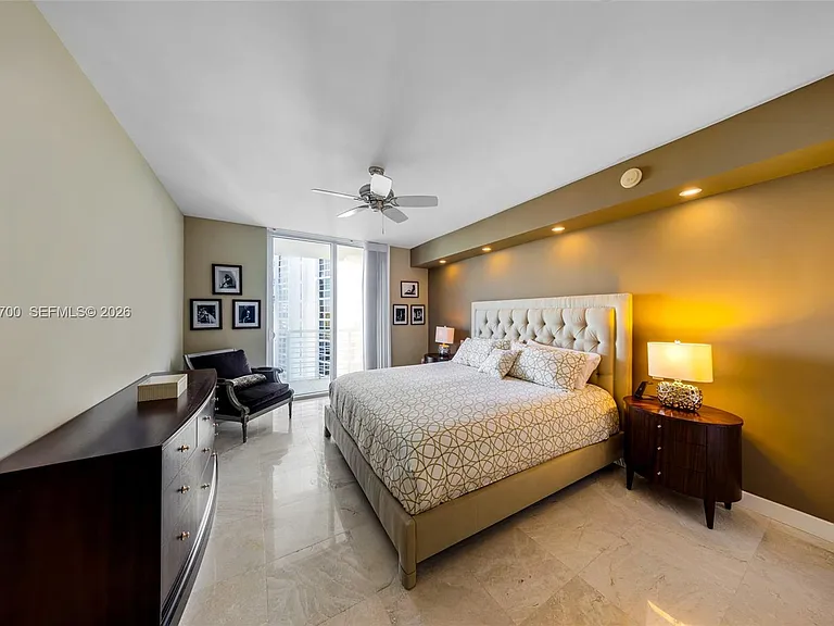 2831 N Ocean Blvd #702N — Photo 12
