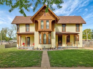137 S 2nd Ave, Clearwater, KS 67026