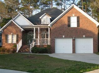 8606 Woodland Walk, North Charleston, SC 29420