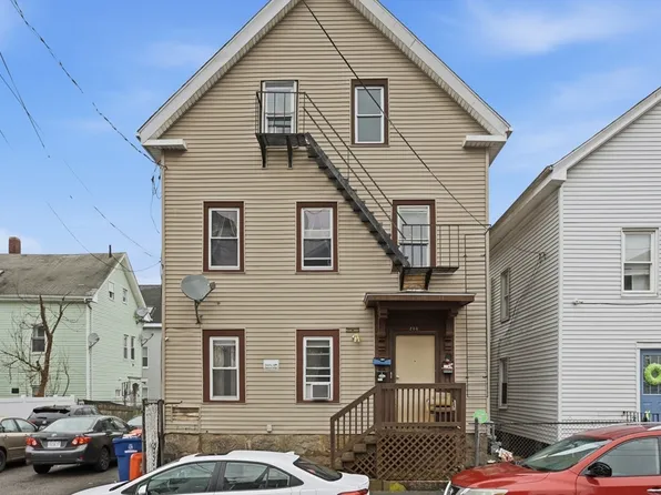 208 State St, New Bedford, MA 02740