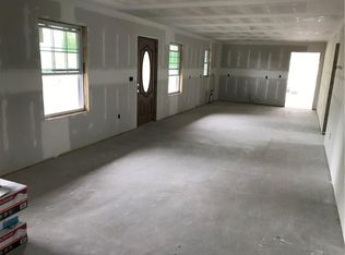 13 Godrics Holw, Sidney, ME 04330