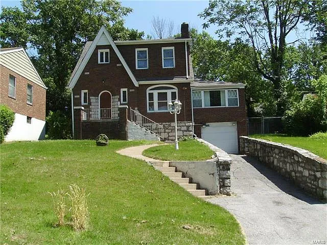 7121 Roland Blvd photo 1