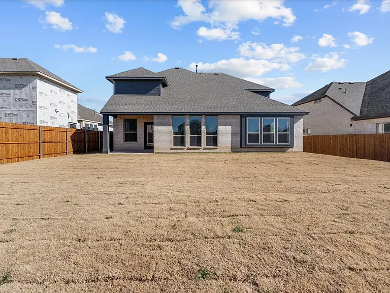 16921 Sandgrass Dr — Photo 15