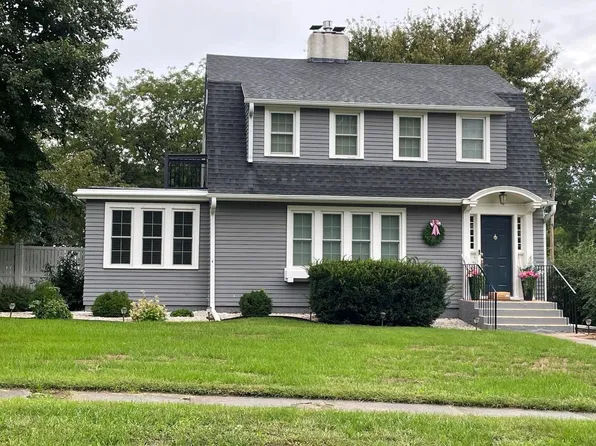 1302 Redick Ave, Creighton, NE 68729
