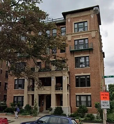 452 Park Dr #2 Photo 1