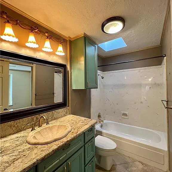8706 Sandstone Dr — Photo 17