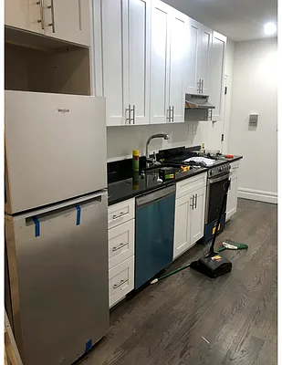 Rented by Compass | media 12