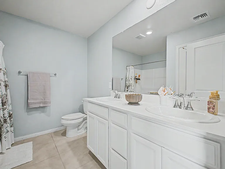 9963 Ravenswood Peak Ave — Photo 19