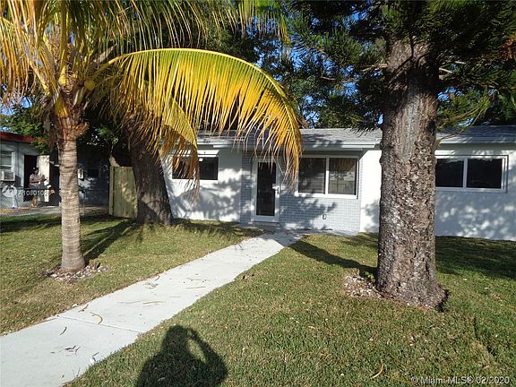 3rd image of 206 NW 5th Ave