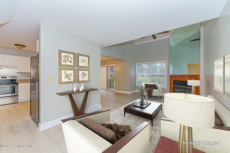 5th image of 32 Harvard Road