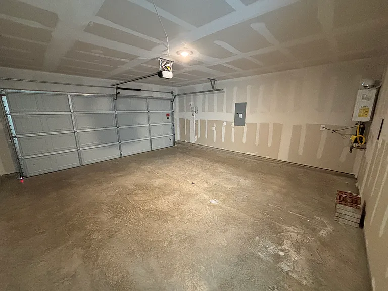 1830 Sanderling St — Photo 14