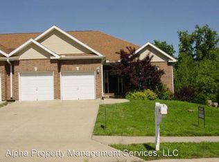 1209 S Country View Ln, Warrensburg, MO 64093