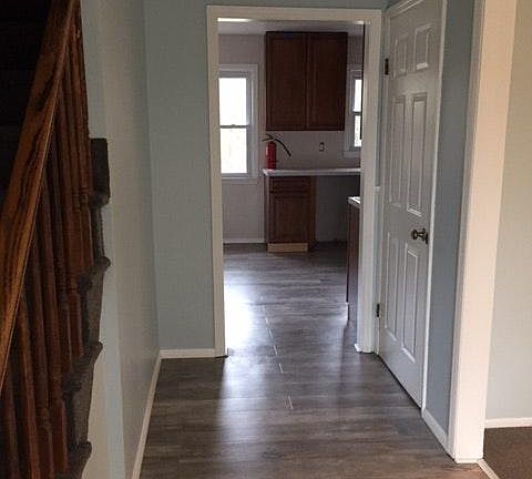 4th image of 1674 Hidden Ln