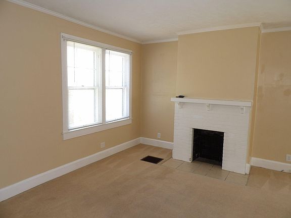 5th image of 113 Arnett Ave