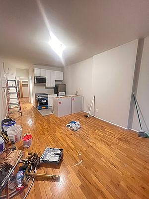 1st image of 539 W 49th St APT 4a