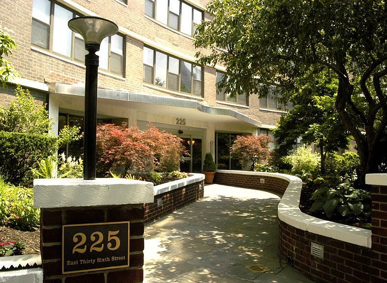 1st image of 225 E 36th St APT 1C