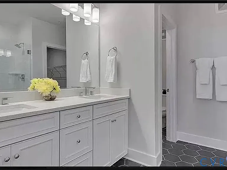 713 McCormick Farm Dr #A — Photo 11