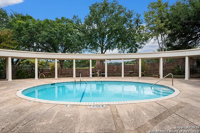 1819 Babcock Rd #704 — Photo 28