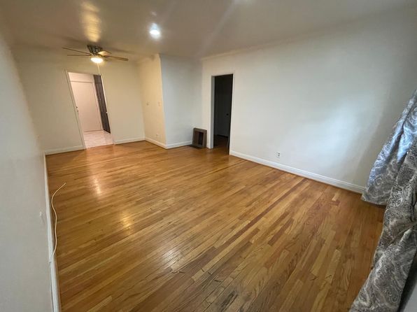 2528 N Buena Vista St