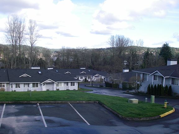 4th image of 3828 Snyder Ln #13-B