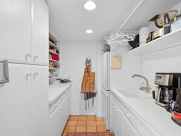 97 Sunset Dr #501 — Photo 21