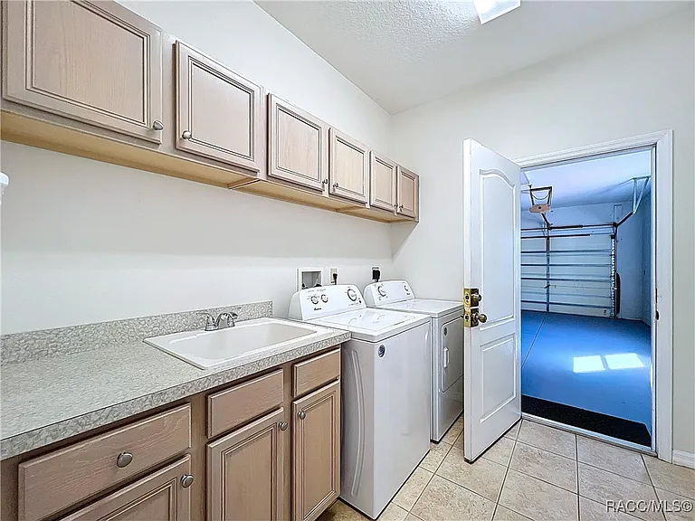 5950 N Petunia Ter — Photo 24