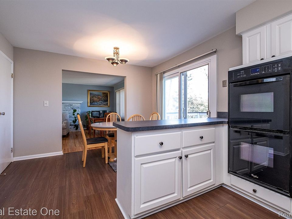 10420 Cedar Point Dr, photo 26