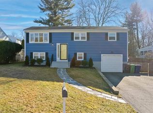 66 Barton Ave, Warwick, RI 02889