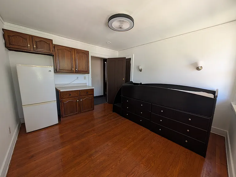 31 E Gorham St #4-5-6 — Photo 8
