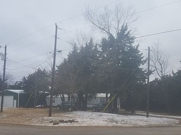 Huge open space in backyard