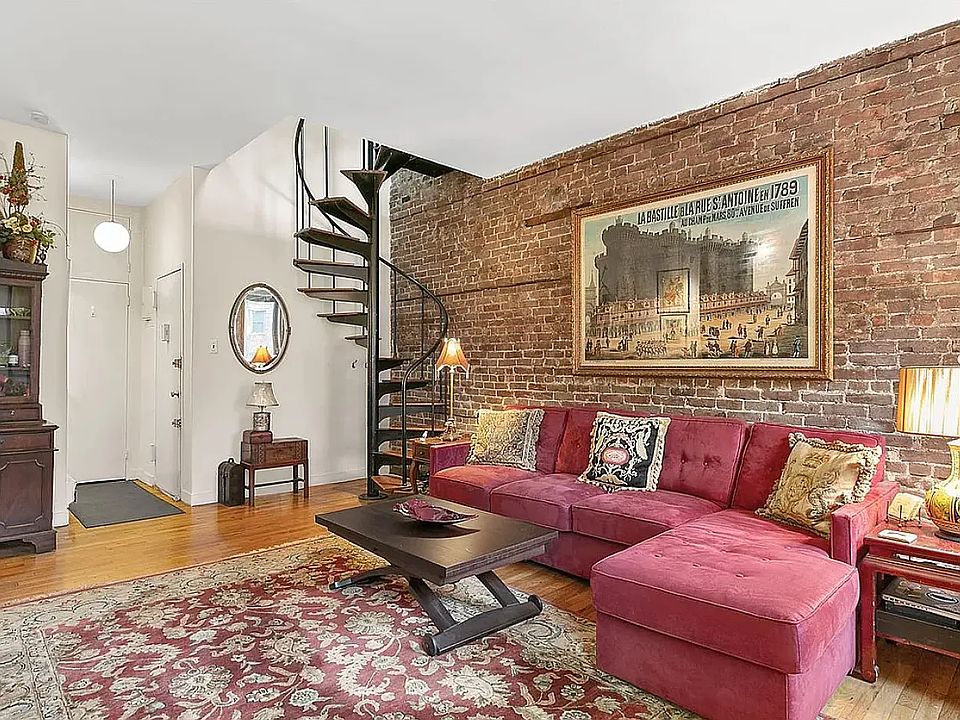 2nd image of 234 E 74th St APT 2