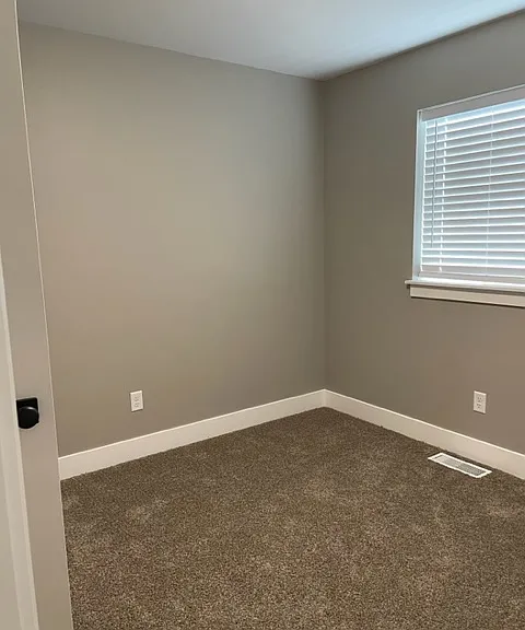 3853 Judy St — Photo 8