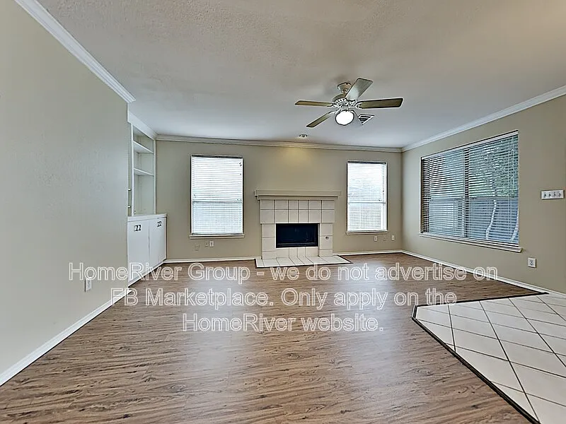 Building Photo - 1411 Summercrest Ln