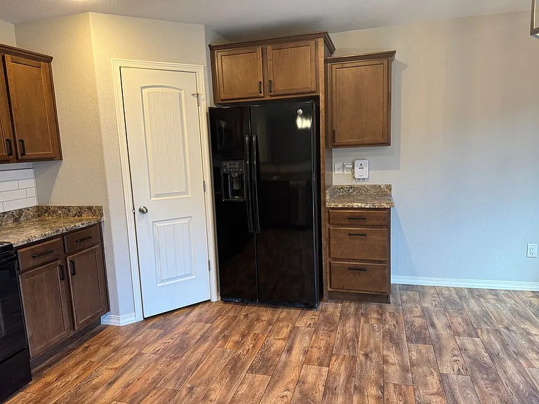 7321 Axis Point — Photo 8