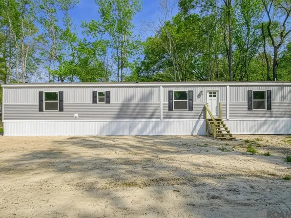 30446 Walker North Rd, Walker, LA 70785