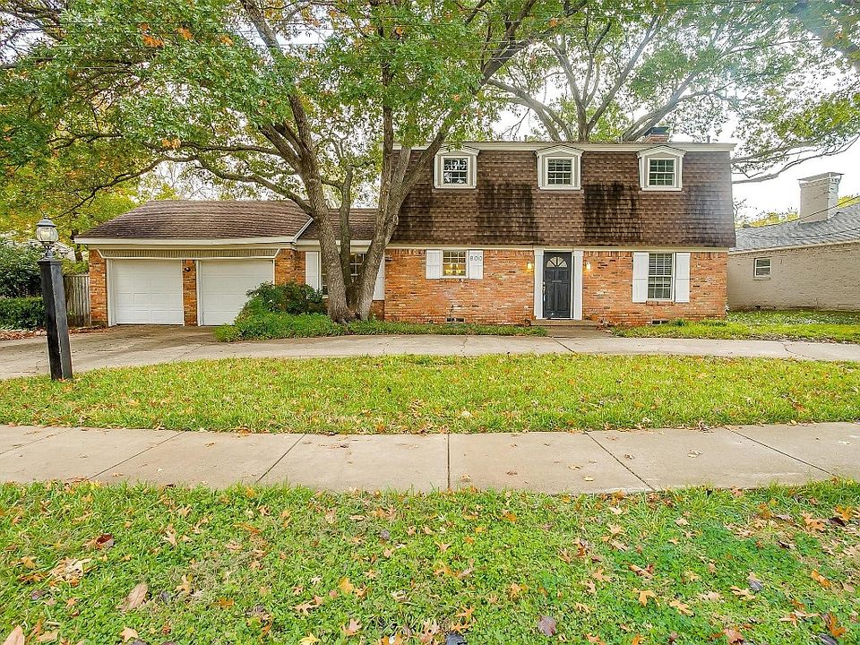 1st image of 800 Saint Lukes Dr