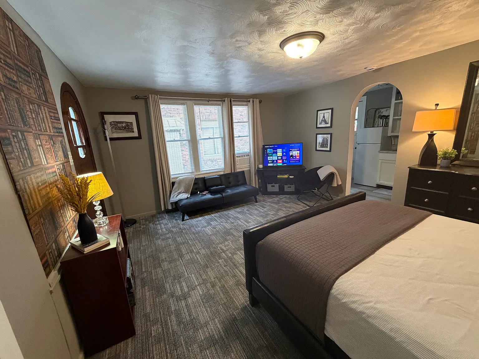 1 bed, 400 sqft, $1,000 — Photo 4