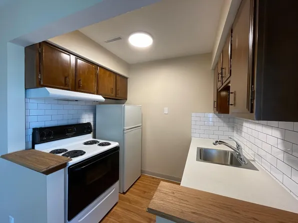 3306 Grand Ave, Ames, IA