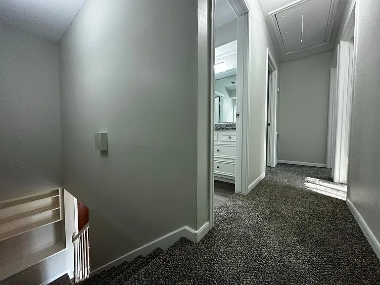 11106 Ellwood St — Photo 10