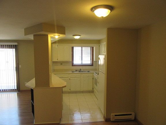 4th image of 2317 N Neva Ave APT 308A