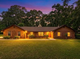 1305 Greenland Trce, Deland, FL 32720