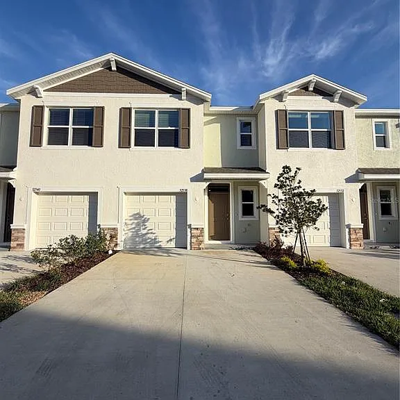 32538 Midsummer Night Ln — Photo 2