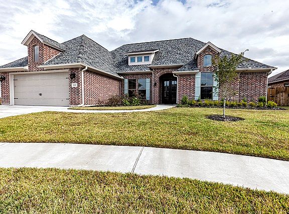 2nd image of 3520 Abby Ln