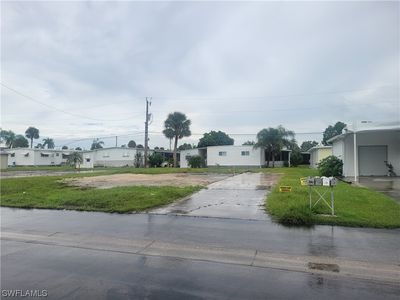 209 Carriage Ln, North Fort Myers, FL, 33917