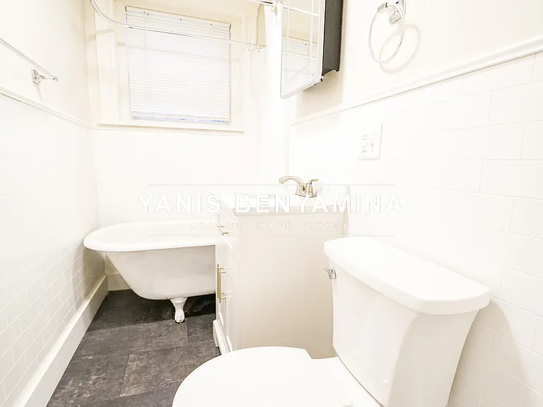 11-13 Gray St — Photo 5