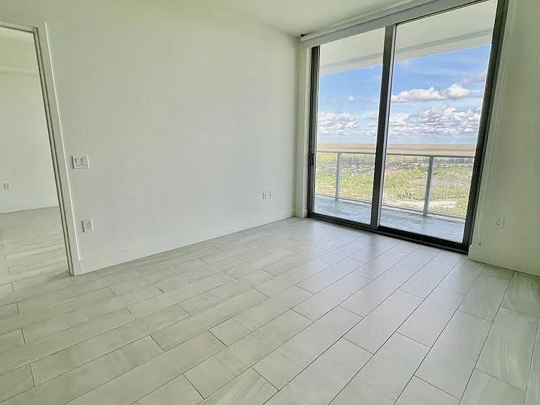 2000 Metropica Way #2311 — Photo 4