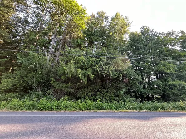 12601 Marine Dr, Marysville, WA 98271