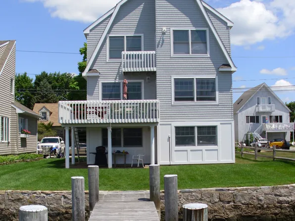 21 Atlantic Ave, Groton, CT 06340
