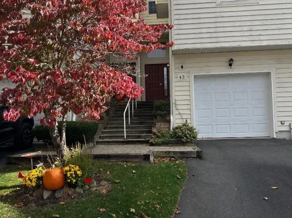 43 Rhea Run, Hampton Twp., NJ 07860