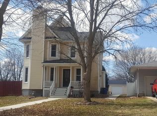 212 S West St, Cambridge, IL 61238